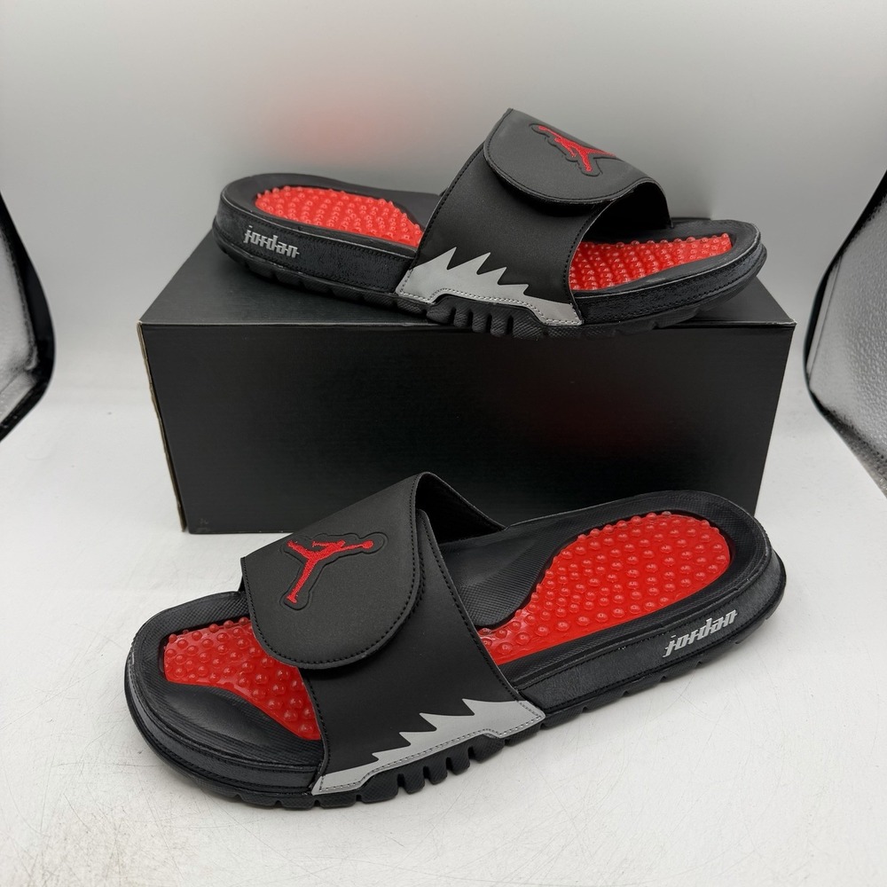 Nike Air Jordan Hydro V Retro Slide Sandals Mens Sz 10 Black/Fire Red 555501-012